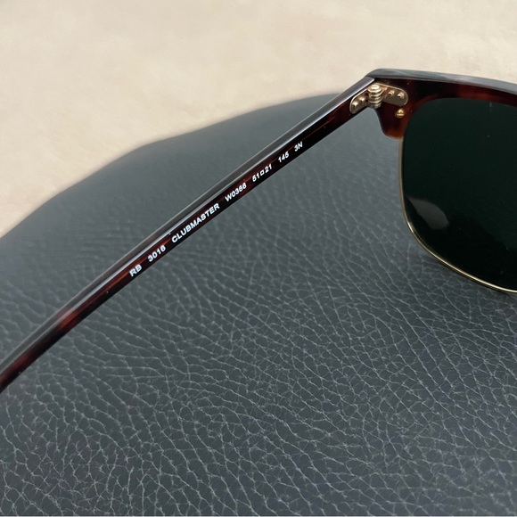 Ray-Ban Clubmaster Sunglasses W0366 Classic Tortoise - Picture 9 of 9